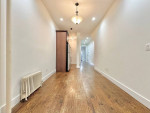2 Bed 1.5 Bath duplex+ Shared Backyard