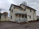 Upper Duplex - 14-1/2 Winton Avenue *Available April 12, 2024*