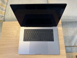 MacBook Pro 16", M1 Max, 32 Core GPU, 32GB RAM, 1TB SSD