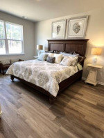 Newly Built 4-Bed, 2-Bath Rancher on Lake