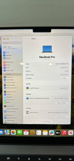 MacBook Pro 16" M1 like new with Box