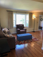 Furnished 3 Bed Home Avail Summer 24 Strong Neighborhood
