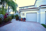4Bedroom 2.5Bath Townhouse