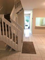 NICE TOWNHOUSE.. 2 BED, 2.5 BATHROOM