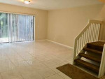 NICE TOWNHOUSE.. 2 BED, 2.5 BATHROOM