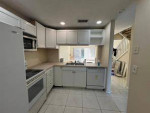 NICE TOWNHOUSE.. 2 BED, 2.5 BATHROOM