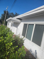 Remodeled and ready now 3 /2 lake worth