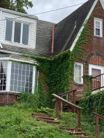 3 Bedroom House for Rent-Attached Garage