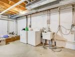 Gorgeous updated townhome 2 bed plus loft near Beech and Roselle
