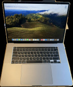 2019 MacBook Pro 16" i9 32GB 512GB 5300