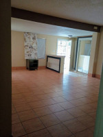 3beds 2 baths next downtown & I4