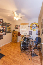 3 bed/2 bath House Pre-leasing for August!