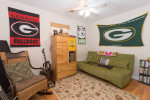 3 bed/2 bath House Pre-leasing for August!