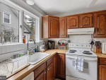 IMMACULATE 3/2 Home! Close To School Retail/Highway Access