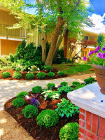 2 BR 1.5 Bath Townhouse Available for MID March