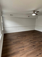 The Caroline at Katharine Ct. Exclusive, newly remodeled Town Home