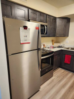 3BR 2.5 BATH Townhome -Completely Renovated!