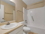 Well kept 2BR, 2Bath townhouse with open floorplan!!!