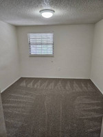 1 BED townhome. Snatch this HOT DEAL!