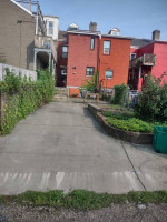 3617 CHARLOTTE ST.