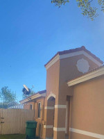 ✔ 3/2 PRINCETON: Great 3 Bedroom / 2 Very Nice Unit