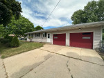 3 bed 1.5 bath WESTMORLAND HOME, Fenced Yard, W/D, Feb. 1st!