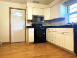 3 bed 1.5 bath WESTMORLAND HOME, Fenced Yard, W/D, Feb. 1st!