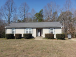 136 Motorboat Club Road