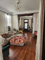 2 BR on Esplanade Ave
