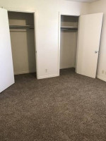 /-Beautiful 2 Bedroom and 1.5 Bath Town Home located near Liberty Park