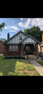 Pleasant Ridge House
