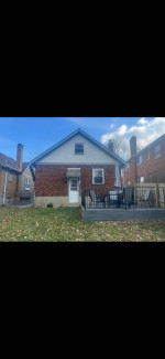 Pleasant Ridge House
