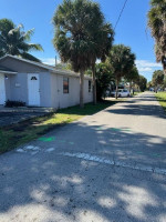 2 Bed 1 Bath House in The Heart Of Fort Lauderdale