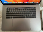 Apple Macbook Pro 15 Touchbar i7 Radeon Pro 560 Ventura New Battery +