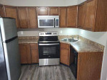 Cute townhome w/ 2bed! perfect property close to Hwy 141 and 55