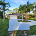 AMAZING 3 BED ! 2 BATH ! IMPACT WINDOWS ! LAUNDRY ! PETS OK ! CARPET !