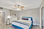 WOW, RENOVATED DREAM HOME IN A CENTRALLY LOCATED COMMUNITY!