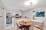 WOW, RENOVATED DREAM HOME IN A CENTRALLY LOCATED COMMUNITY!
