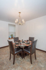 Very Nice 3 Bedroom Garden Front Home On A Fantastic Block