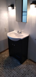 4 bedrooms 2 baths house in Beechview
