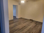**Charming 3BR, 1.5BA Home: Vinyl Floors, Appliances, AC, Laundry!!