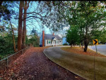 140 Kensington is a great appointed cottage w/ corner lot and driveway