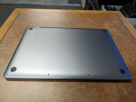 MacBook Pro 15" 2017 Touchbar Quad Core i7 16gb 500gb SSD Dual GPU