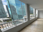 ↪ THE SAIL CONDO BRICKELL: 2/2  Excellent Location Right In The Must See This