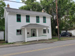 Beautiful SFR in Bridgeville - close to everything!
