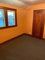 Upper 2 BR