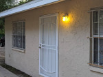2/1 Beautiful Remodeled Unit!
