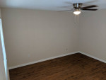 2/1 Beautiful Remodeled Unit!