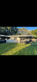 2/1 FOR RENT BEAUTIFUL