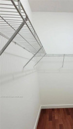 📣 BRICKELL ON THE RIVER S T BRICKELL: 2/2  Great Condo In Convenient Location